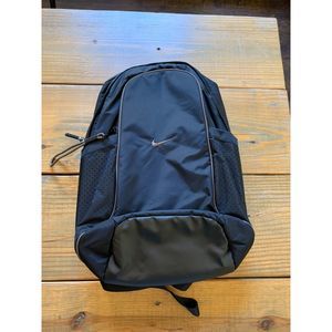 Nike Sportswear Essentials Backpack